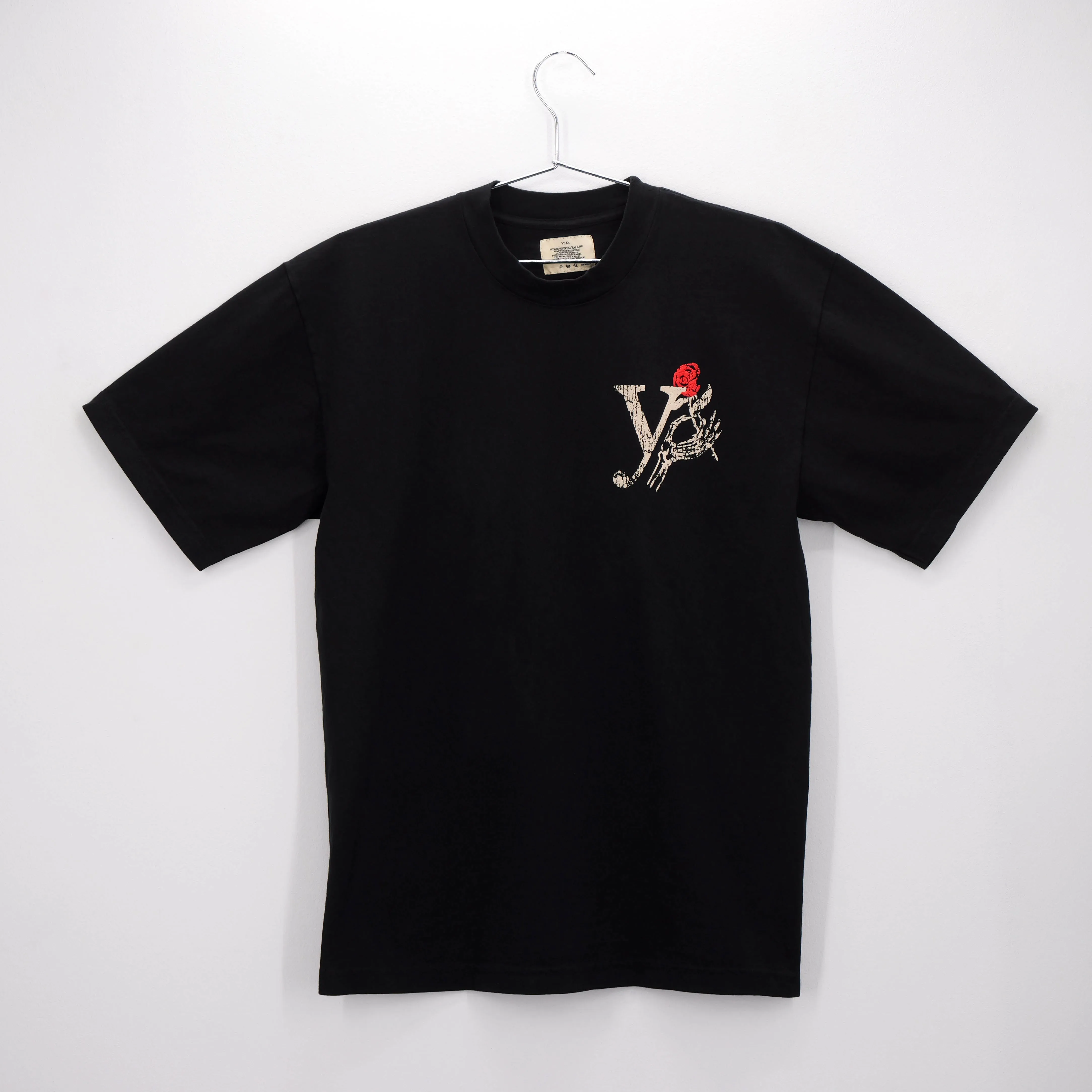 FRESH POSSIBILITIES TEE BLACK