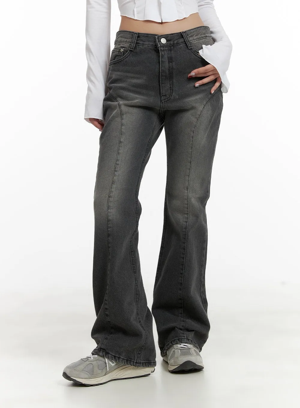 Front Seam Slim Bootcut Jeans CA415