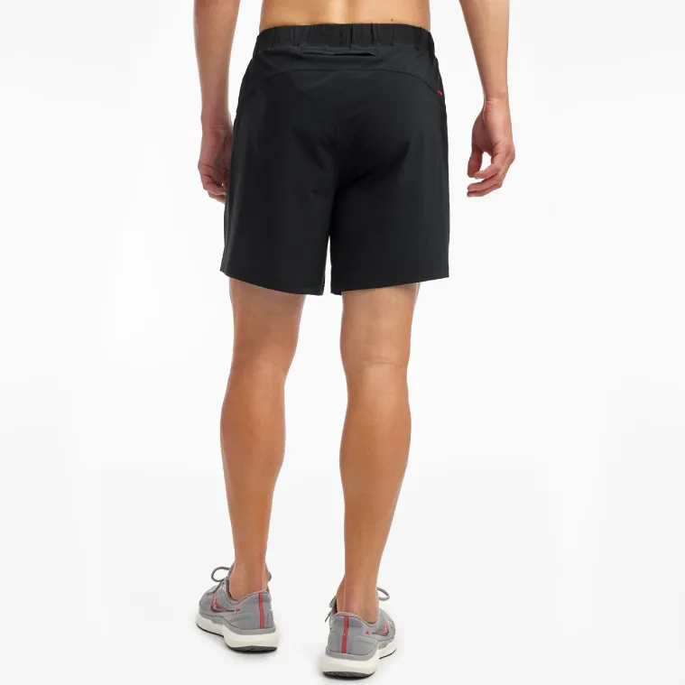 M Saucony Outpace 7" Short