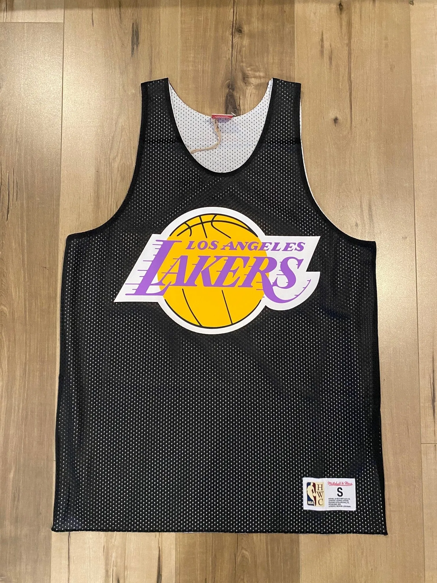 M&N REVERSIBLE TANK LAKERS