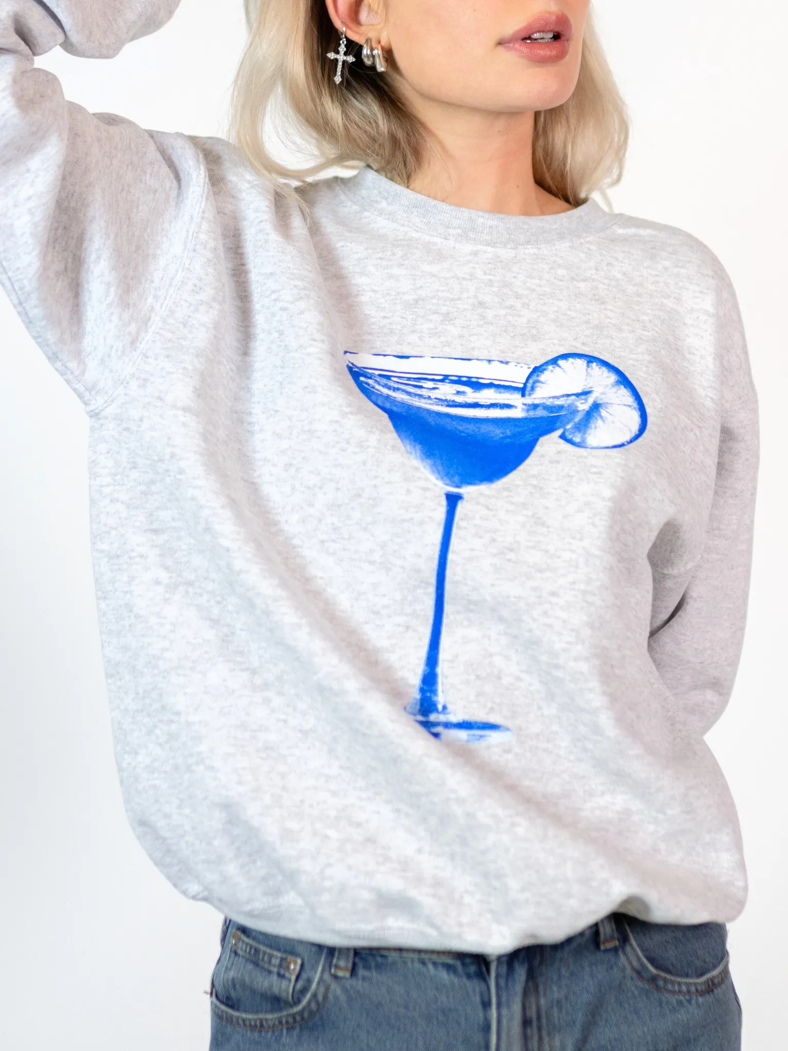 MEGA BLÅ DRINK SWEATSHIRT - GRÅ