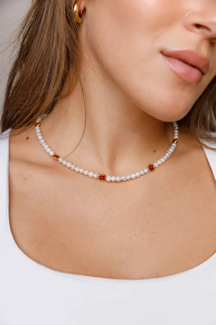 RUBY ROUND FRESH WATER PEARLS NECKLACE