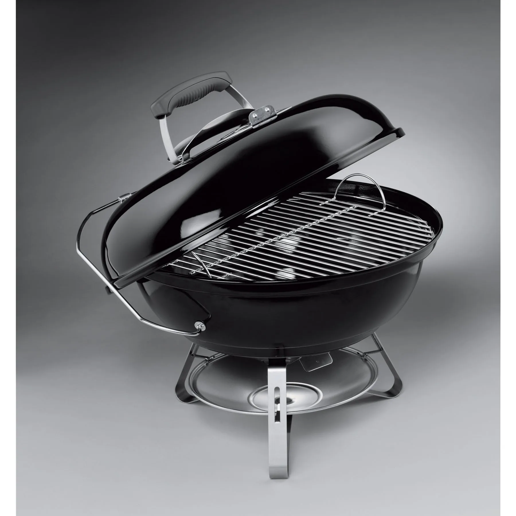 Weber Jumbo Joe Charcoal BBQ